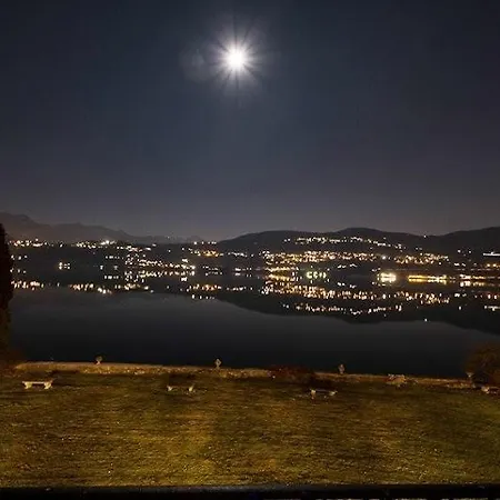 Relais Di Adinolfi לינה וארוחת בוקר Annone di Brianza